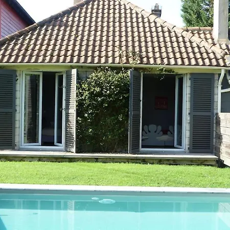Maison D'architecte Idealement Situee Pour Les Jo Villa